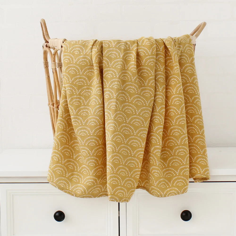 Organic bamboo muslin swaddle Dot print