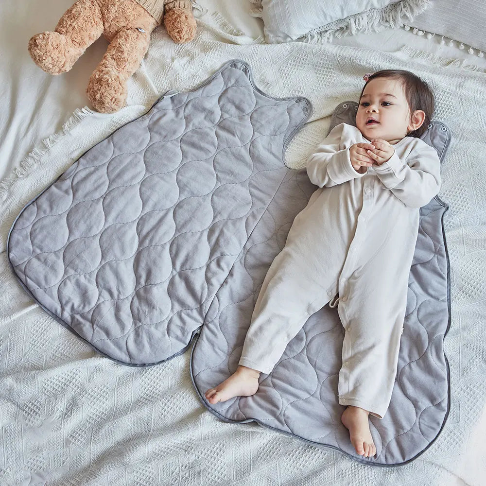 Cotton Baby Sleep Sack - 2.5 Tog- Ziper detail