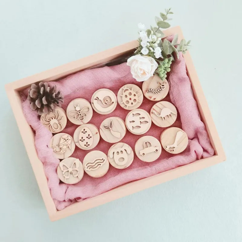 Wooden Montessori PlayDough Set Front page 